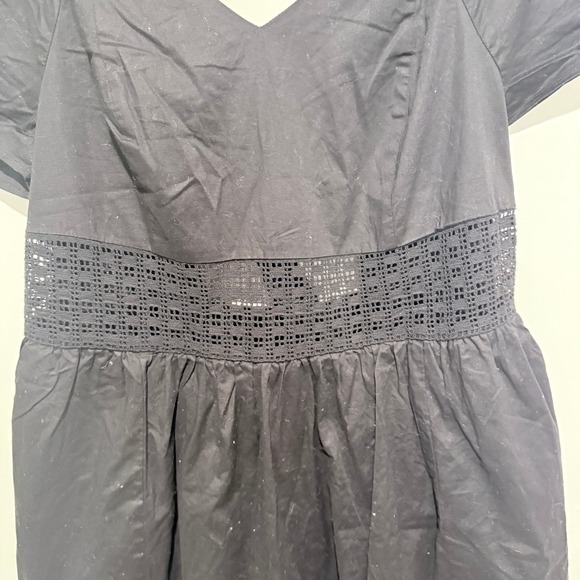 TORRID Black Flutter Sleeve Crochet Waist Cutout Tie Back Midi‎ Dress Size L/12 - Picture 6 of 10